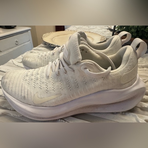 Nike InfinityRN 4 Coconut Milk White Running Shoe Women’s 7.5 Preowned Sneaker - Picture 10 of 11